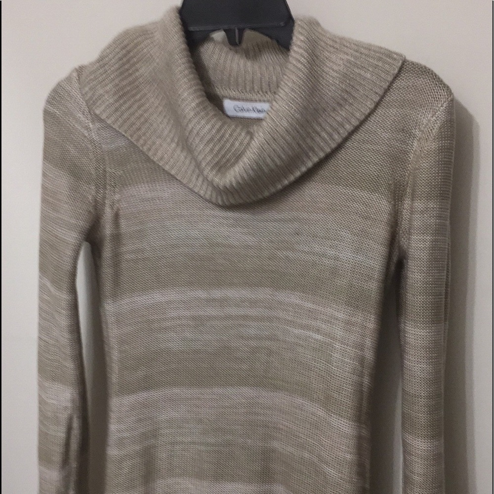 Calvin Klein’s Winter dress